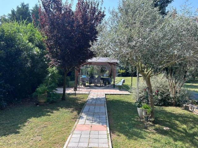 Villa Indipendente in vendita a Gradizza, Copparo