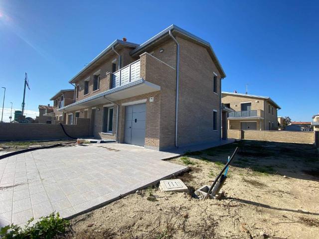 Villa Indipendente in vendita a Unione Terre e Fiumi, Copparo