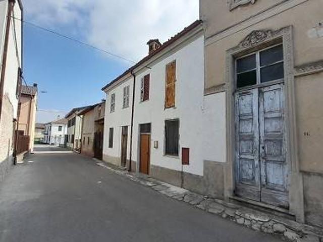 Villa Indipendente in vendita a Corana, Lombardia