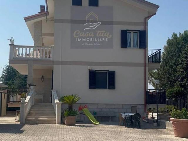 Villa Indipendente in vendita a Corato, Bari