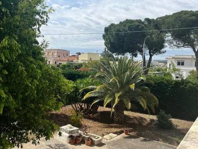 Villa Indipendente in vendita a Corato, Bari
