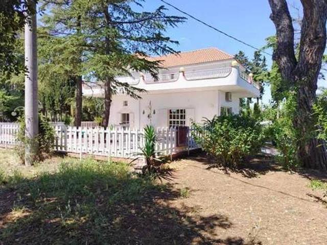 Villa Indipendente in vendita a Trani, Barletta-Andria-Trani