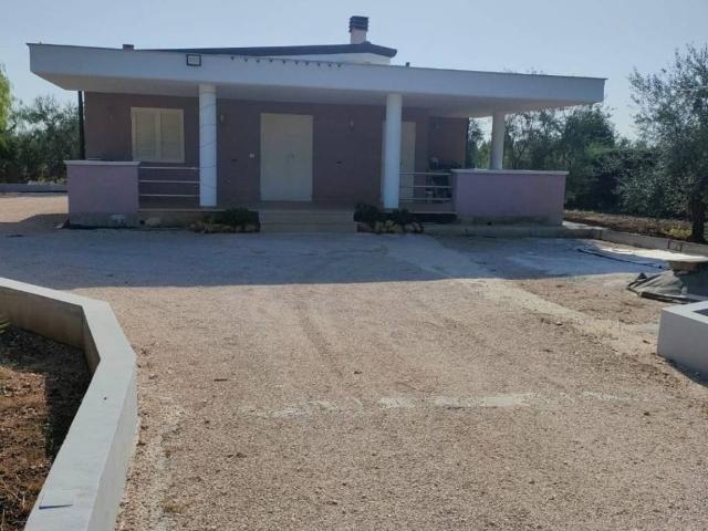 Villa Indipendente in vendita a Corato, Bari
