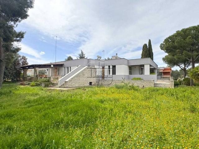 Villa Indipendente in vendita a Puglia, Bari