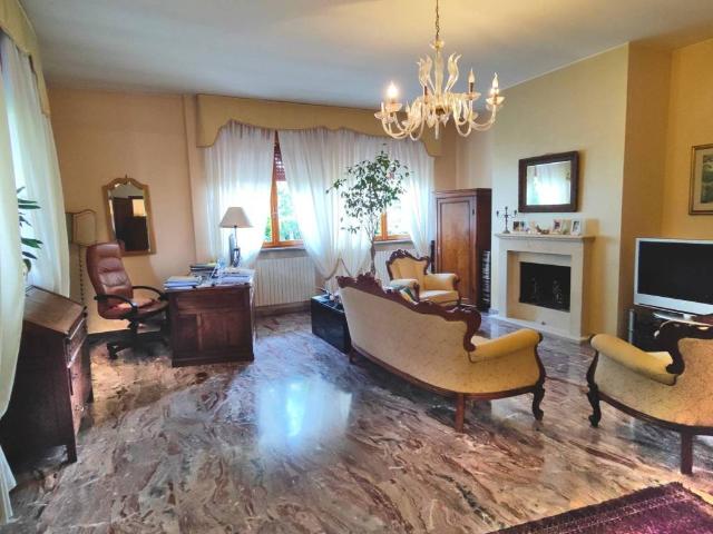 Villa Indipendente in vendita a Castellazzo de' Stampi, Corbetta
