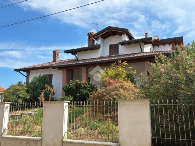 Villa Indipendente in vendita a Cerello, Corbetta