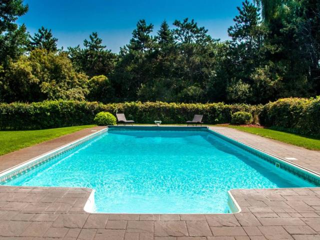 Villa Indipendente in vendita a Corbetta, Lombardia