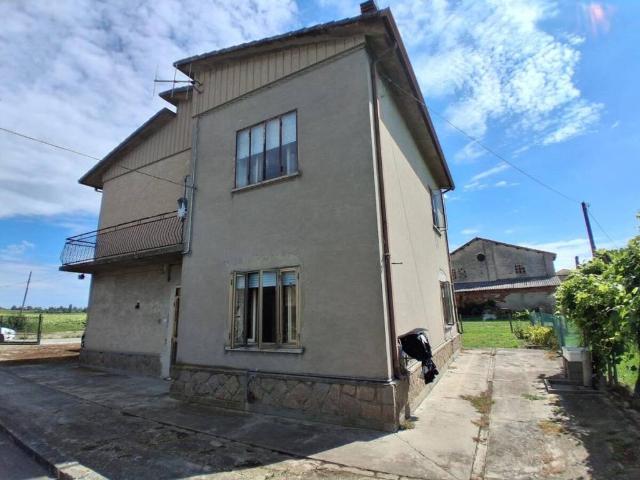 Villa Indipendente in vendita a Corbola, Veneto