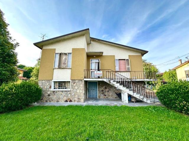 Villa Indipendente in vendita a Corbola, Veneto
