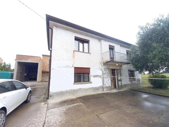 Villa Indipendente in vendita a Ariano Nel Polesine, Veneto
