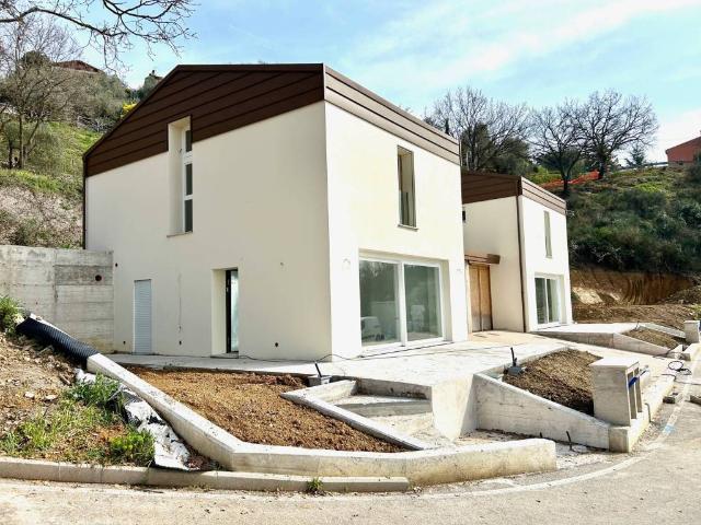 Villa Indipendente in vendita a Corciano, Umbria