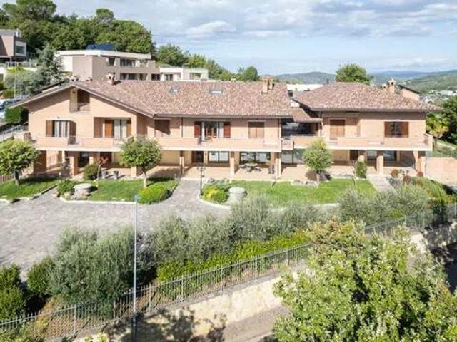 Villa Indipendente in vendita a Chiugiana, Corciano