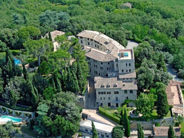 Villa Indipendente in vendita a Corciano, Umbria