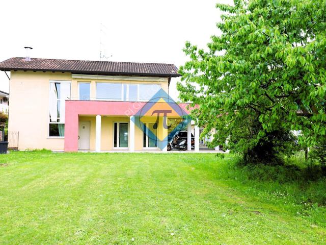 Villa Indipendente in vendita a Tramit, Cordenons