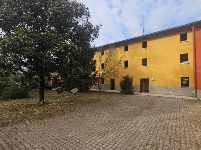 Villa Indipendente in vendita a Sclavons, Cordenons