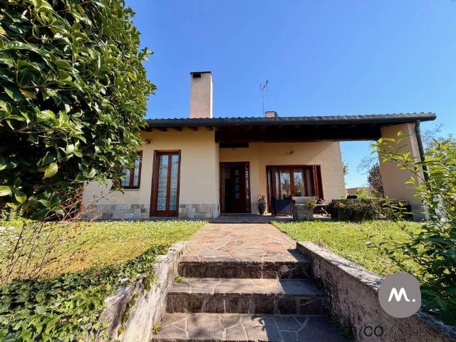 Villa Indipendente in vendita a Nogaredo, Cordenons