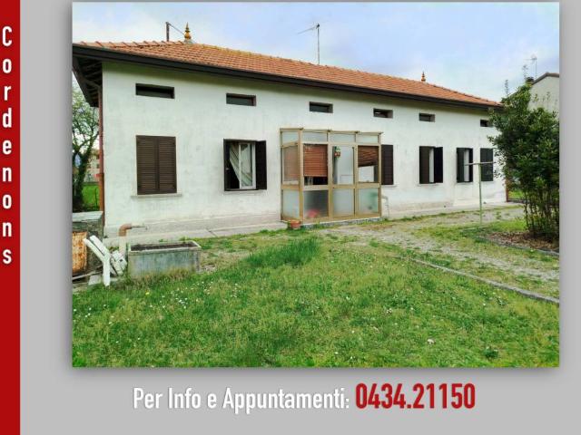 Villa Indipendente in vendita a Romans, Cordenons