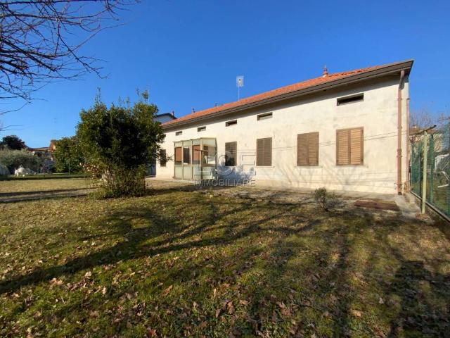 Villa Indipendente in vendita a Romans, Cordenons