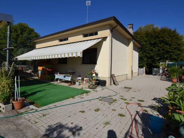 Villa Indipendente in vendita a Musil / Musìl, Cordenons