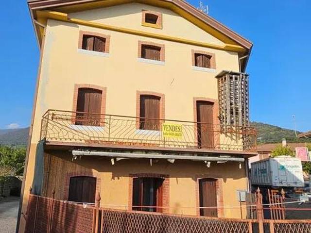 Villa Indipendente in vendita a Godega Sant'urbano, Veneto