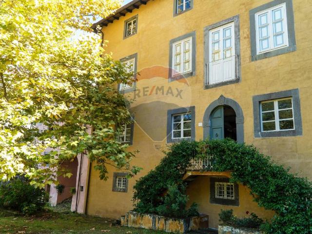 Villa Indipendente in vendita a Unione dei comuni Media Valle del Serchio, Coreglia Antelminelli