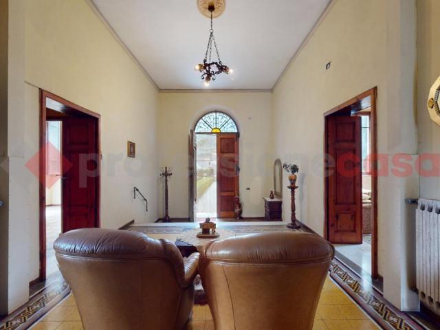 Villa Indipendente in vendita a Unione dei comuni Media Valle del Serchio, Coreglia Antelminelli