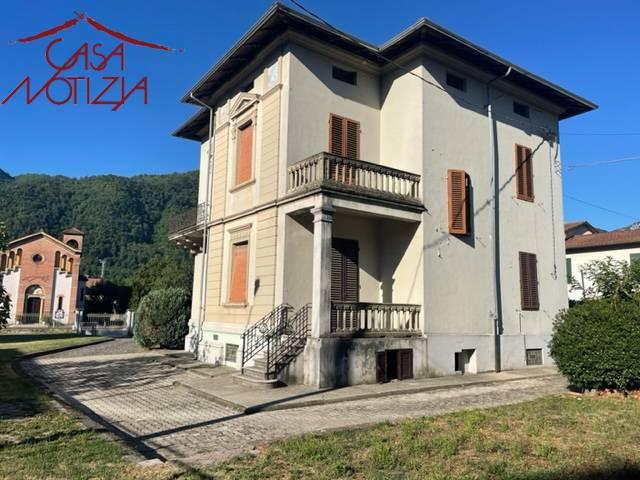 Villa Indipendente in vendita a Unione dei comuni Media Valle del Serchio, Coreglia Antelminelli