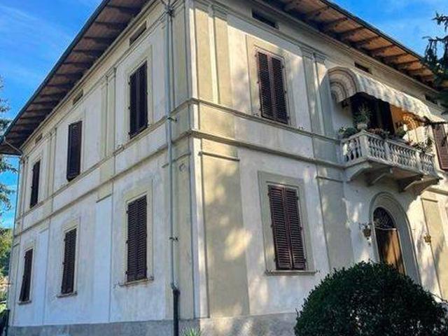 Villa Indipendente in vendita a Unione dei comuni Media Valle del Serchio, Coreglia Antelminelli