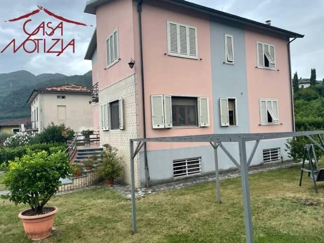 Villa Indipendente in vendita a Unione dei comuni Media Valle del Serchio, Coreglia Antelminelli