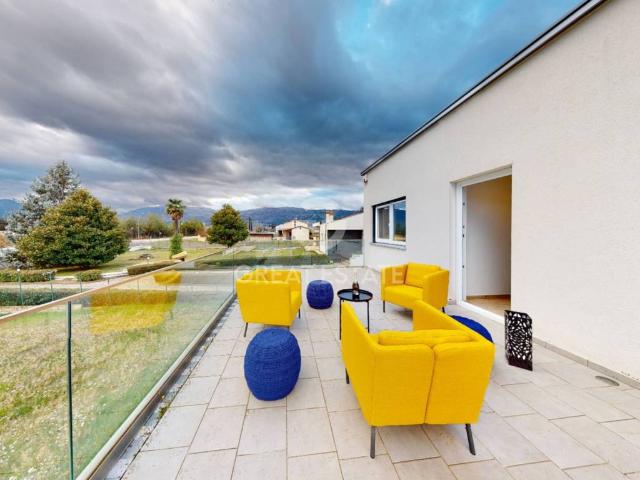 Villa Indipendente in vendita a Sulmona, Abruzzo