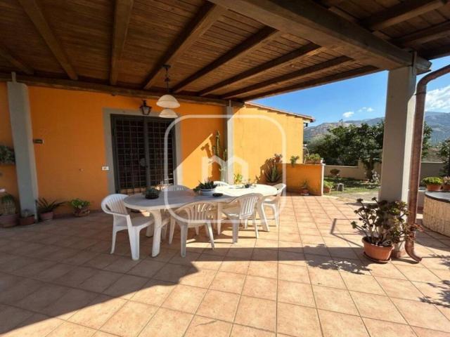 Villa Indipendente in vendita a Giulianello, Cori