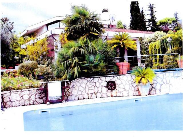 Villa Indipendente in vendita a San Patrignano, Coriano