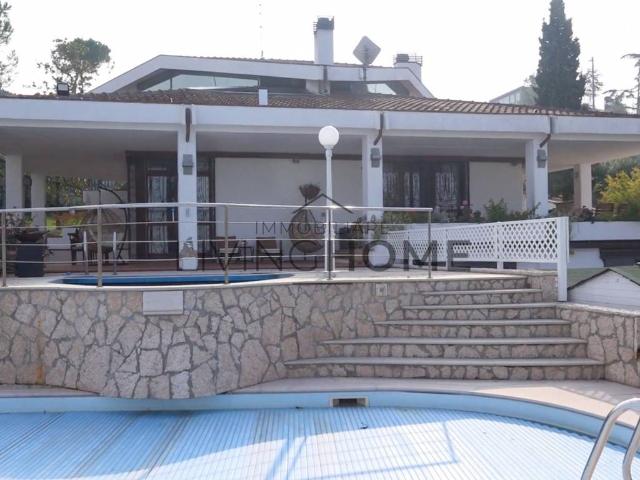 Villa Indipendente in vendita a Cerasolo Ausa, Coriano