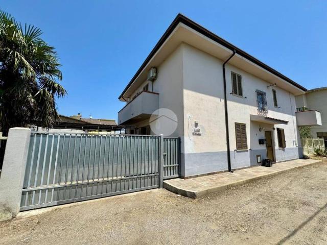Villa Indipendente in vendita a Corigliano-Rossano, Calabria