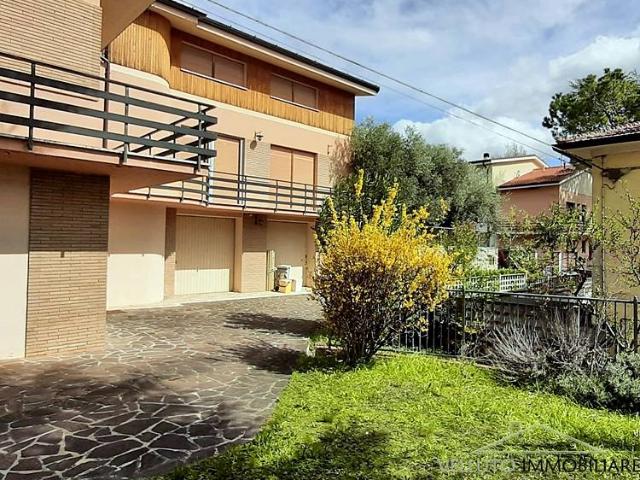 Villa Indipendente in vendita a Corinaldo, Ancona