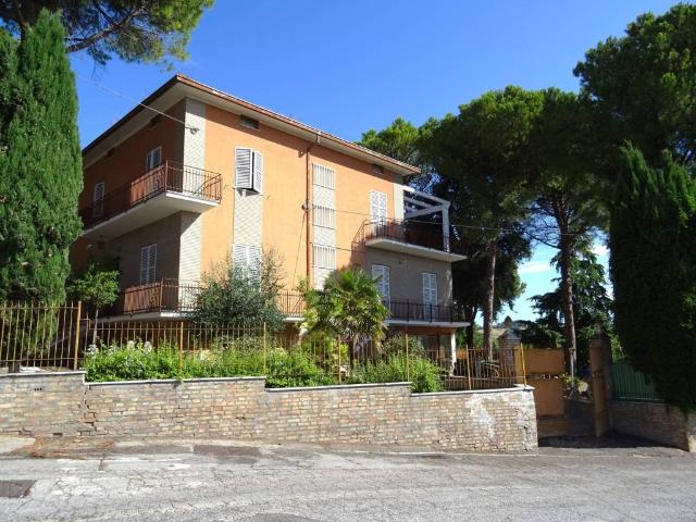 Villa Indipendente in vendita a Corinaldo, Ancona
