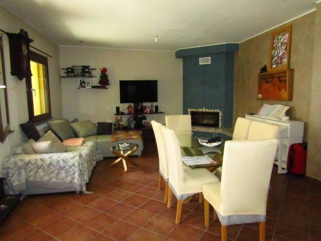 Villa Indipendente in vendita a Unione Montana di Comuni delle Valli di Lanzo, Ceronda e Casternone, Piemonte
