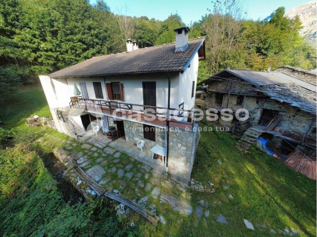 Villa Indipendente in vendita a Unione Montana di Comuni delle Valli di Lanzo, Ceronda e Casternone, Piemonte