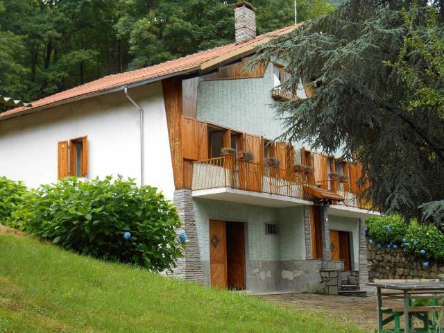 Villa Indipendente in vendita a Unione Montana di Comuni delle Valli di Lanzo, Ceronda e Casternone, Piemonte
