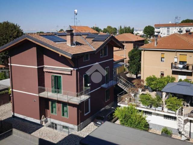Villa Indipendente in vendita a Zona Omogenea Milano Nord, Cormano