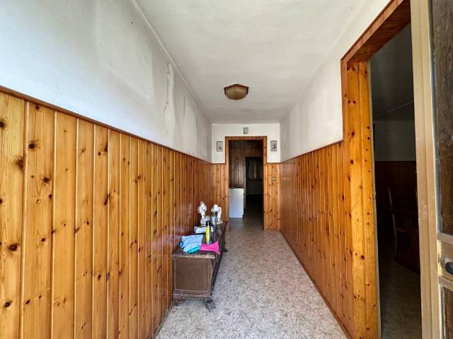 Villa Indipendente in vendita a Cormons, Friuli-Venezia Giulia