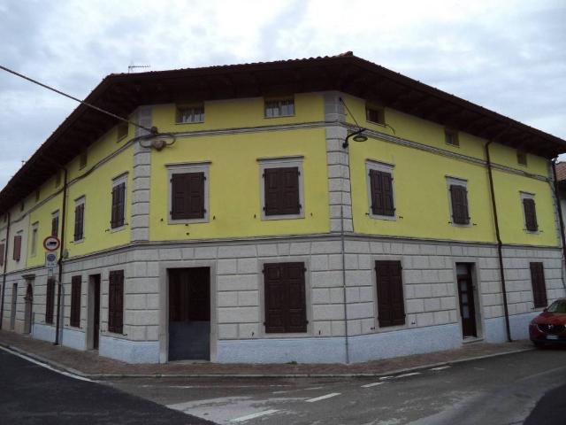 Villa Indipendente in vendita a Cormons, Friuli-Venezia Giulia