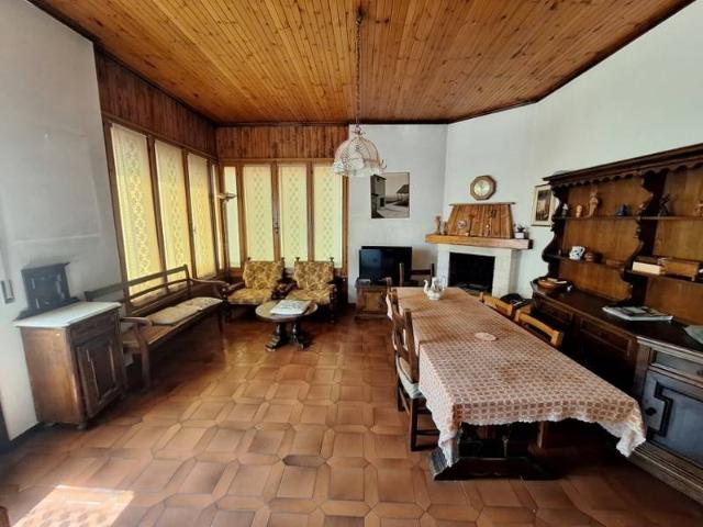 Villa Indipendente in vendita a Rocchi, Cornedo Vicentino