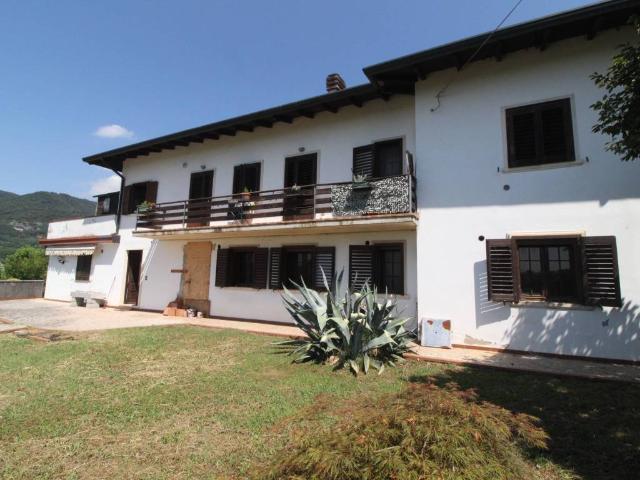 Villa Indipendente in vendita a Castelgomberto, Veneto