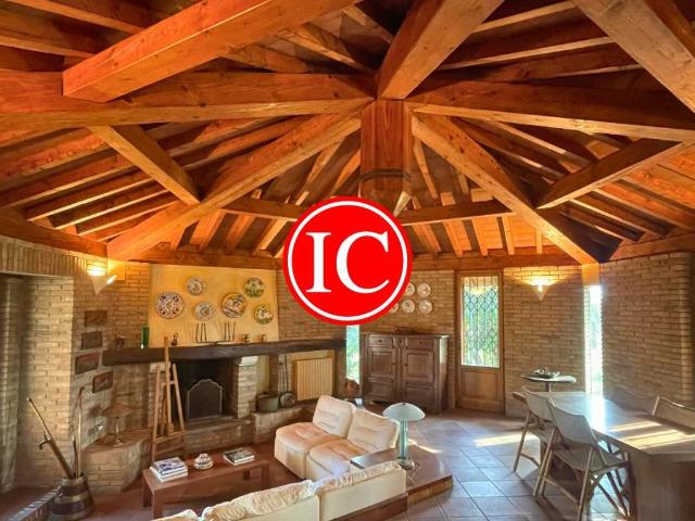 Villa Indipendente in vendita a Cornegliano Laudense, Lombardia