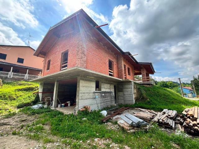 Villa Indipendente in vendita a Piemonte, Cuneo