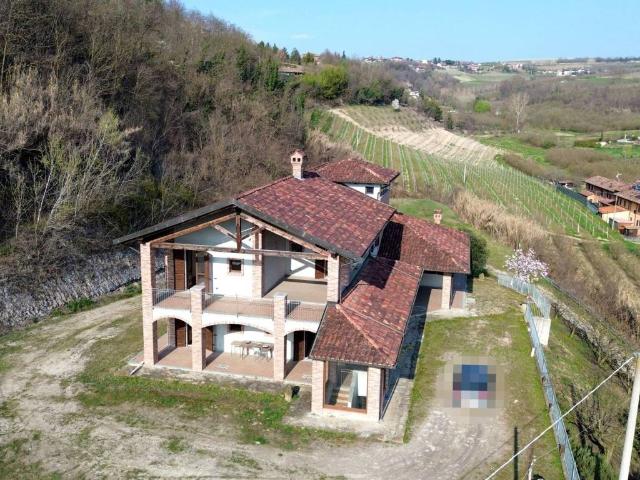 Villa Indipendente in vendita a Piemonte, Cuneo