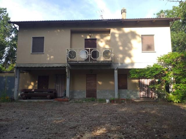 Villa Indipendente in vendita a Corniglio, Reggio Emilia