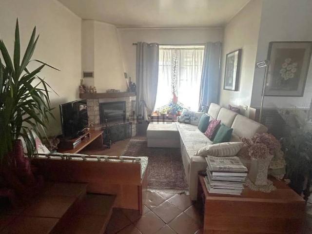 Villa Indipendente in vendita a Crocetta Del Montello, Veneto