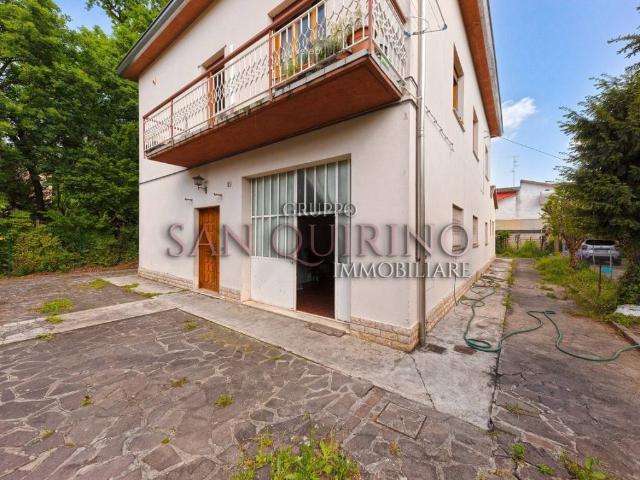 Villa Indipendente in vendita a Pianura Reggiana, Re